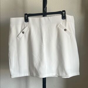Jones New York Textured White Skirt/skort w/ Built in Shorts